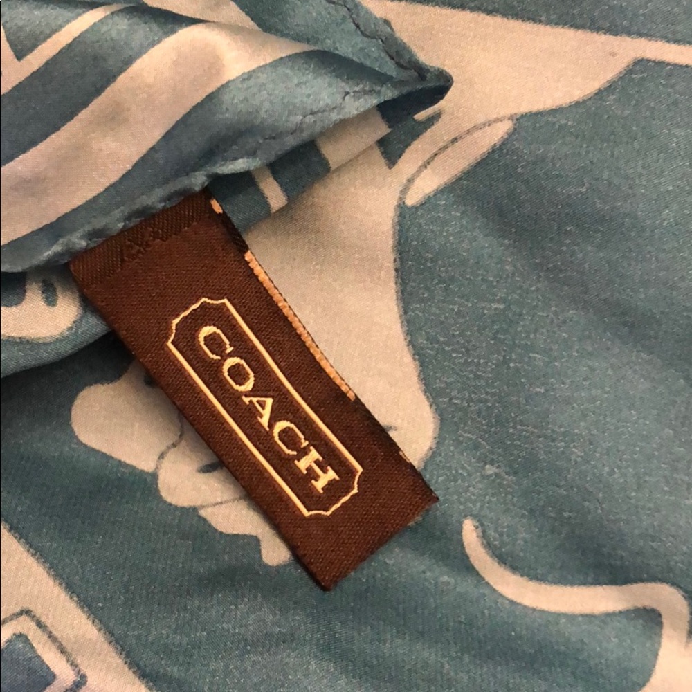 Coach scarf - Picture 2 of 2